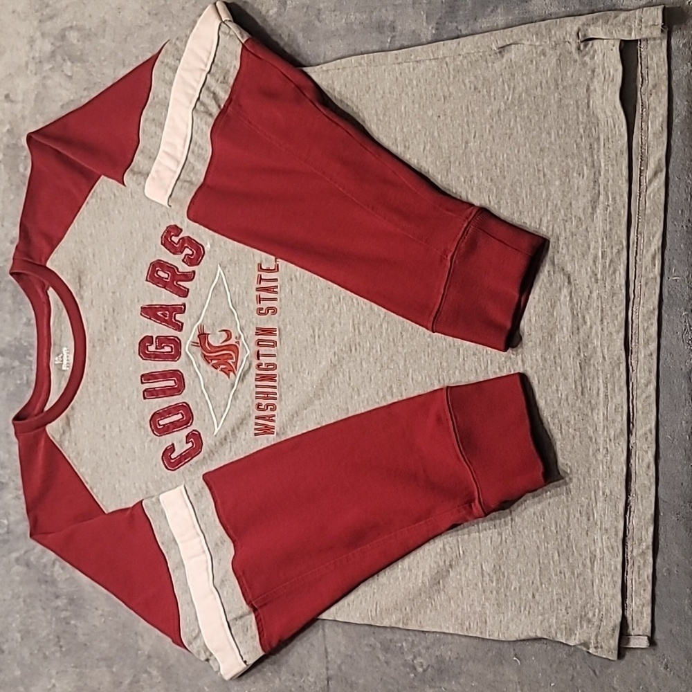 0451. Vintage ~ WSU~ Cougar Pride ~ Pullover Crew Neck ~ Sweatshirt ♥️